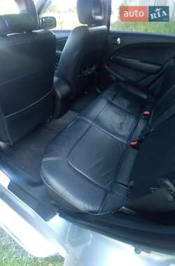 Внедорожник / Кроссовер Mitsubishi Outlander 2006 в 