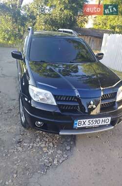 Внедорожник / Кроссовер Mitsubishi Outlander 2009 в Хмельницком