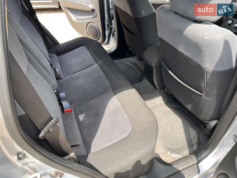Внедорожник / Кроссовер Mitsubishi Outlander 2007 в Шостке