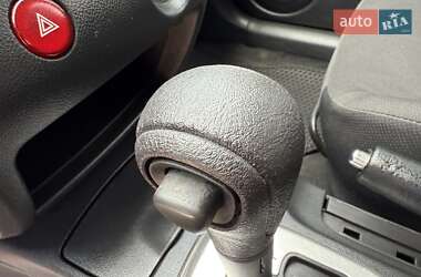 Внедорожник / Кроссовер Mitsubishi Outlander 2006 в 
