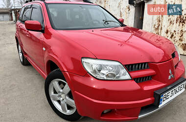 Внедорожник / Кроссовер Mitsubishi Outlander 2005 в Николаеве