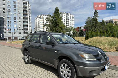Внедорожник / Кроссовер Mitsubishi Outlander 2003 в Ивано-Франковске