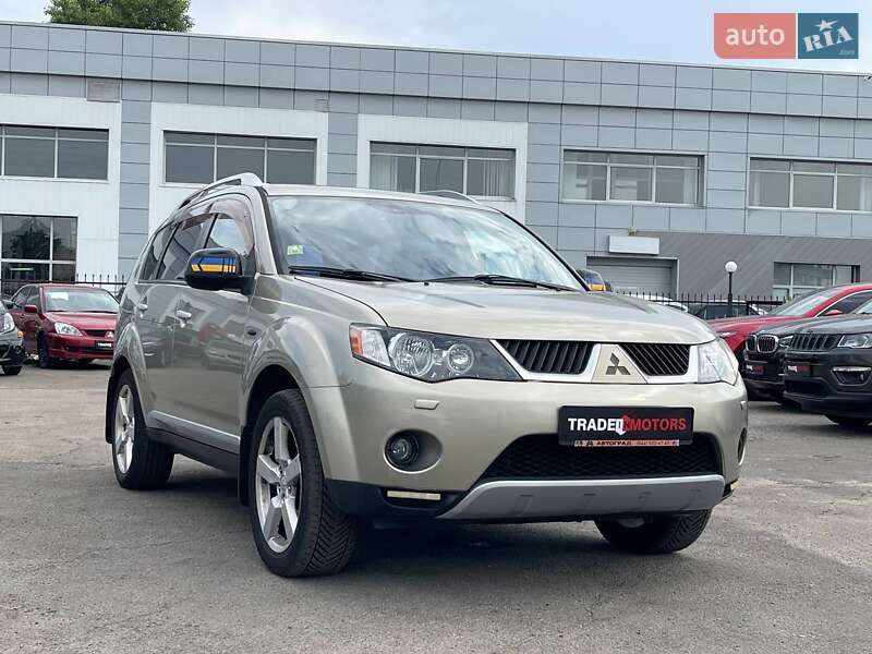 Mitsubishi Outlander 2008