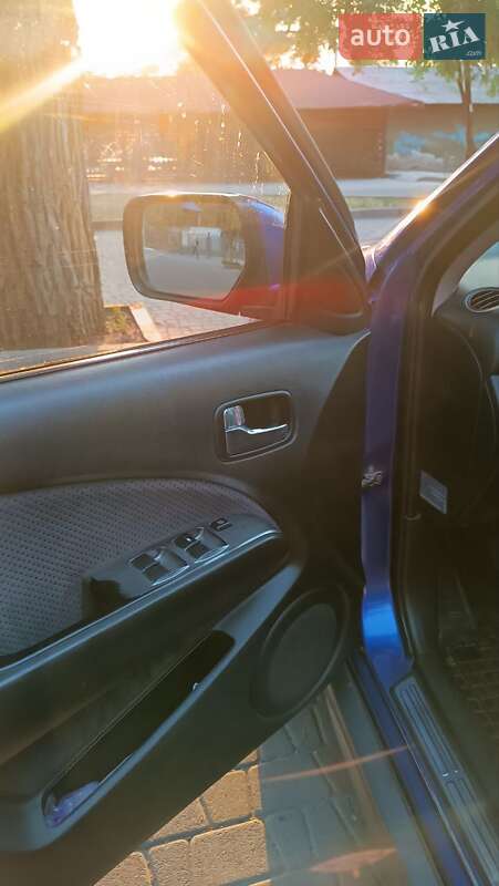 Внедорожник / Кроссовер Mitsubishi Outlander 2006 в Днепре