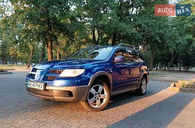 Внедорожник / Кроссовер Mitsubishi Outlander 2006 в 