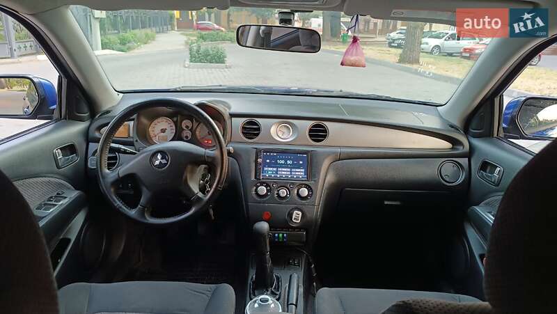 Внедорожник / Кроссовер Mitsubishi Outlander 2006 в Днепре