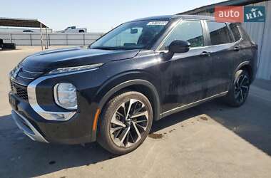 Mitsubishi Outlander 2023