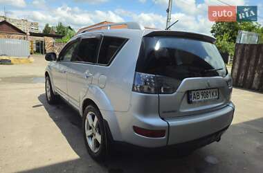 Внедорожник / Кроссовер Mitsubishi Outlander 2008 в 