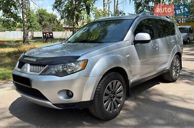 Внедорожник / Кроссовер Mitsubishi Outlander 2008 в 