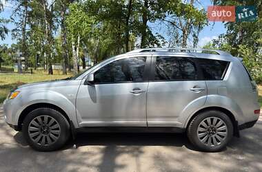 Внедорожник / Кроссовер Mitsubishi Outlander 2008 в 