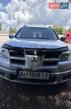 Внедорожник / Кроссовер Mitsubishi Outlander 2009 в 