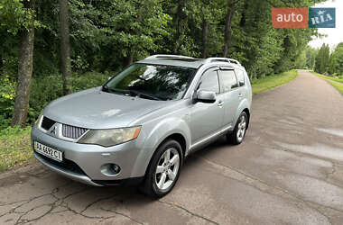 Позашляховик / Кросовер Mitsubishi Outlander 2008 в Ніжині