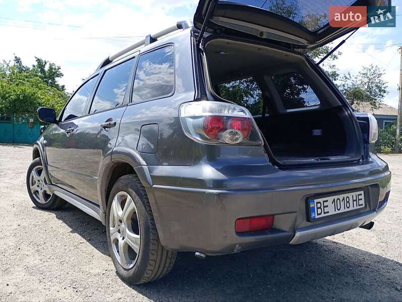Внедорожник / Кроссовер Mitsubishi Outlander 2008 в Николаеве