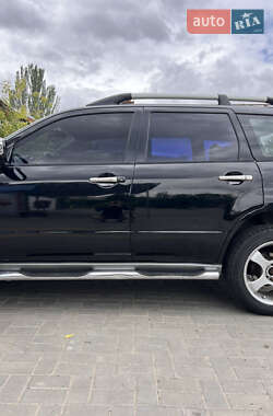 Внедорожник / Кроссовер Mitsubishi Outlander 2004 в 