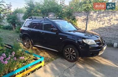 Позашляховик / Кросовер Mitsubishi Outlander 2005 в Дніпрі
