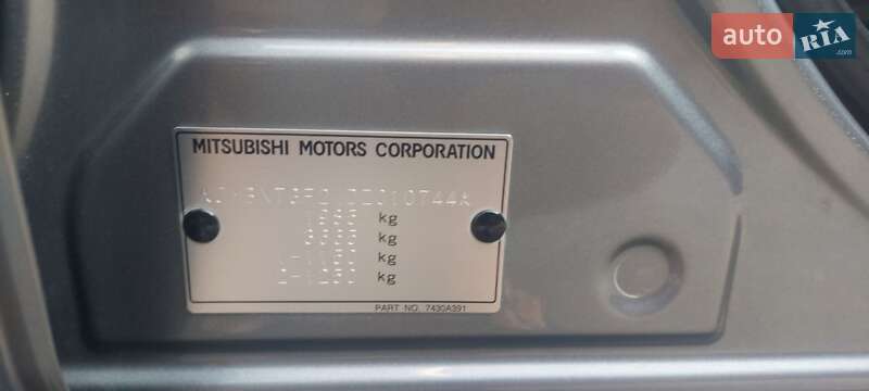 Mitsubishi Outlander 2013