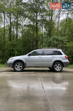 Позашляховик / Кросовер Mitsubishi Outlander 2007 в 