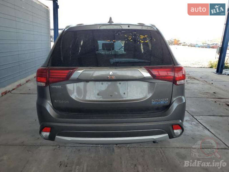 Внедорожник / Кроссовер Mitsubishi Outlander 2018 в Виннице