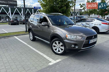Позашляховик / Кросовер Mitsubishi Outlander 2010 в Хмельницькому