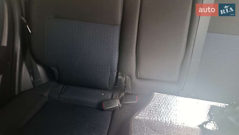 Позашляховик / Кросовер Mitsubishi Outlander 2005 в Івано-Франківську фото 5 Позашляховик / Кросовер Mitsubishi Outlander 2005 в Івано-Франківську