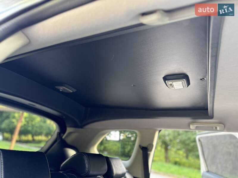 Внедорожник / Кроссовер Mitsubishi Outlander 2015 в Трускавце