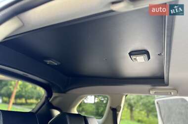 Внедорожник / Кроссовер Mitsubishi Outlander 2015 в 