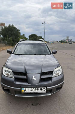 Позашляховик / Кросовер Mitsubishi Outlander 2006 в Одесі