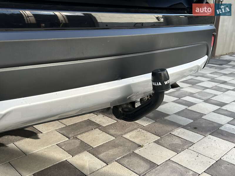 Внедорожник / Кроссовер Mitsubishi Outlander 2015 в Ровно