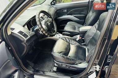 Внедорожник / Кроссовер Mitsubishi Outlander 2008 в 
