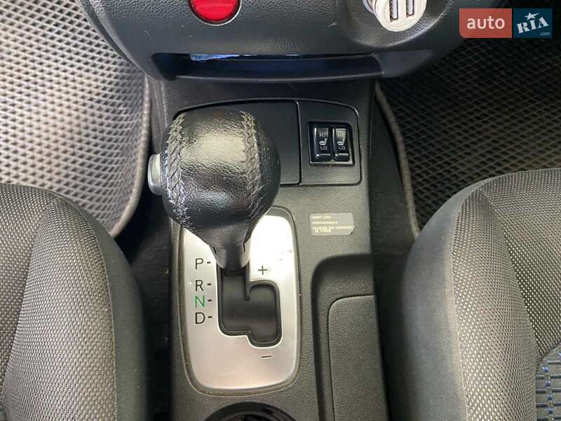 Внедорожник / Кроссовер Mitsubishi Outlander 2008 в Николаеве