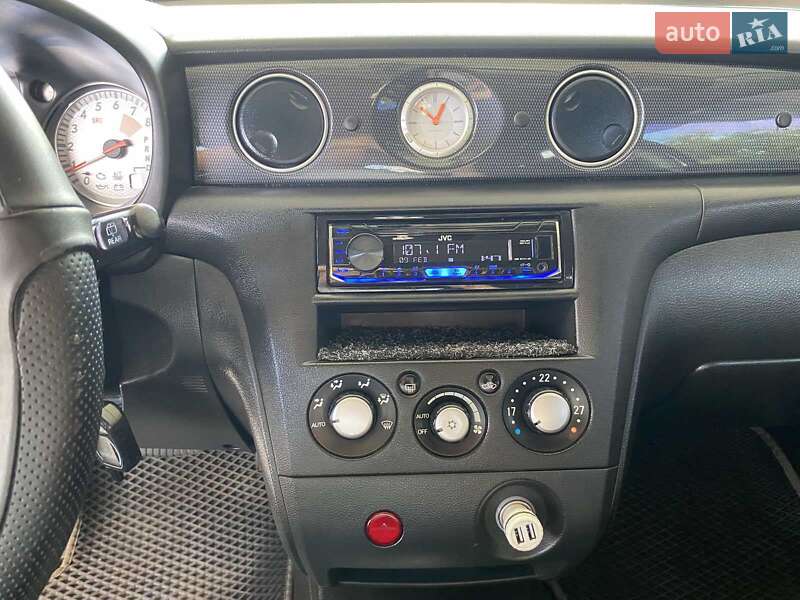 Внедорожник / Кроссовер Mitsubishi Outlander 2008 в Николаеве