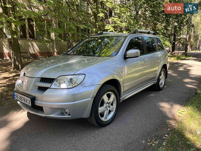 Mitsubishi Outlander 2008