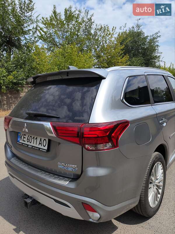 Внедорожник / Кроссовер Mitsubishi Outlander 2019 в Кривом Роге