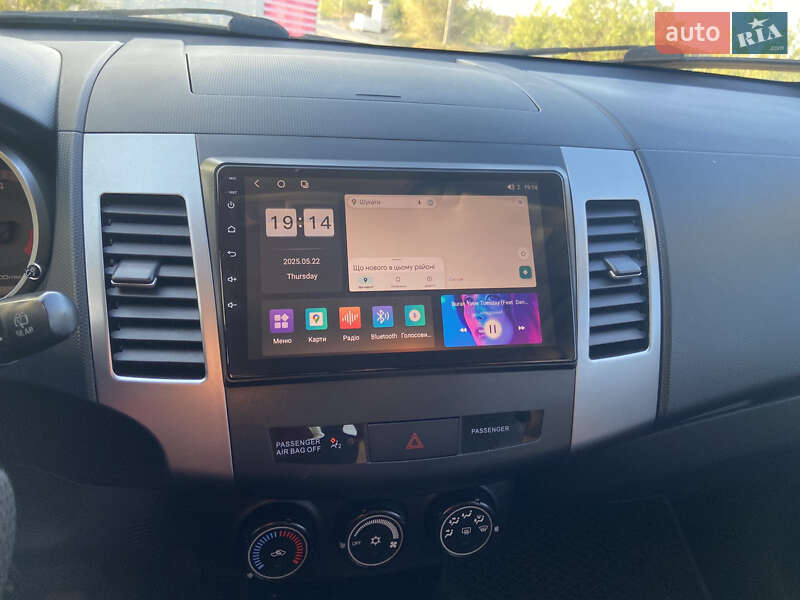 Позашляховик / Кросовер Mitsubishi Outlander 2007 в Безлюдівці