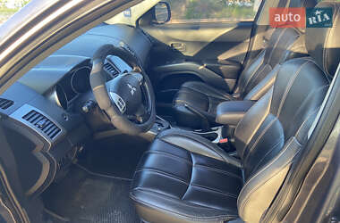 Внедорожник / Кроссовер Mitsubishi Outlander 2007 в 