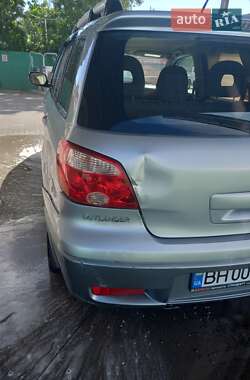 Внедорожник / Кроссовер Mitsubishi Outlander 2005 в 