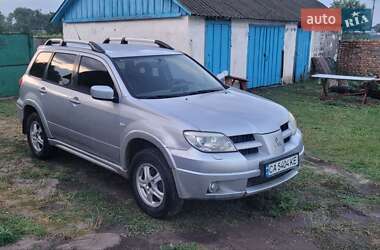 Позашляховик / Кросовер Mitsubishi Outlander 2006 в Черкасах