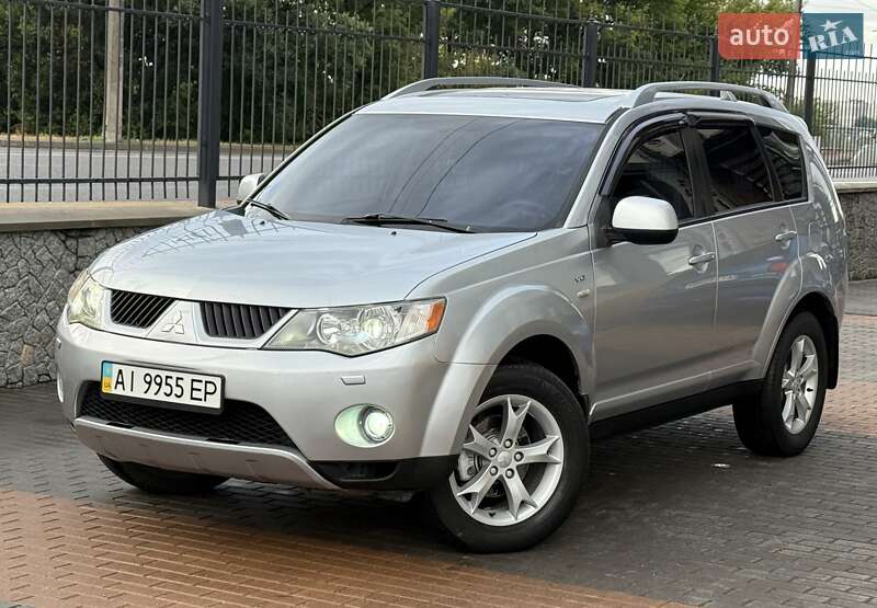 Внедорожник / Кроссовер Mitsubishi Outlander 2007 в 