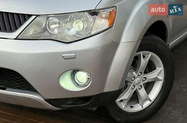 Внедорожник / Кроссовер Mitsubishi Outlander 2007 в 
