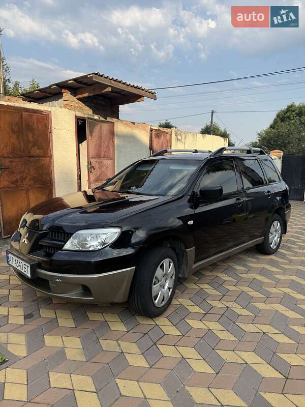 Внедорожник / Кроссовер Mitsubishi Outlander 2008 в Бородянке
