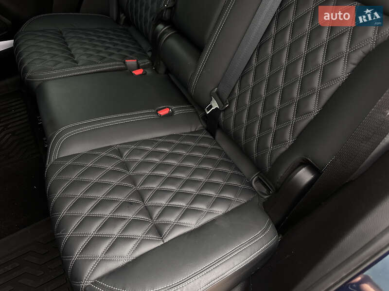 Внедорожник / Кроссовер Mitsubishi Outlander 2022 в Запорожье