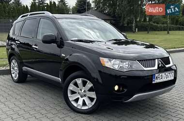 Внедорожник / Кроссовер Mitsubishi Outlander 2001 в 