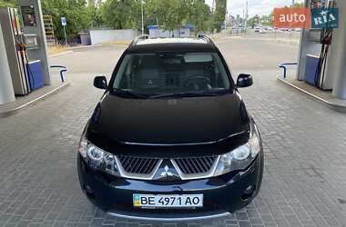 Внедорожник / Кроссовер Mitsubishi Outlander 2008 в 