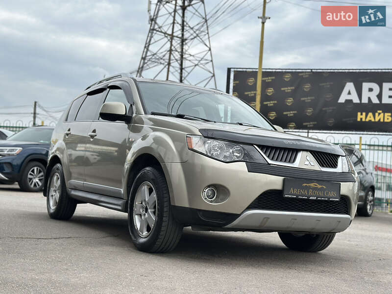 Внедорожник / Кроссовер Mitsubishi Outlander 2009 в Харькове