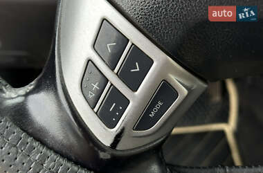 Внедорожник / Кроссовер Mitsubishi Outlander 2009 в Харькове