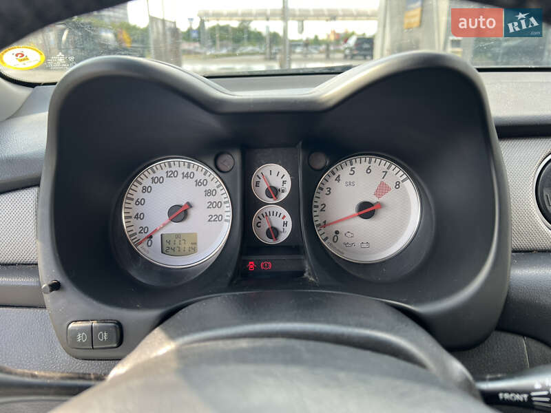 Внедорожник / Кроссовер Mitsubishi Outlander 2007 в Киеве