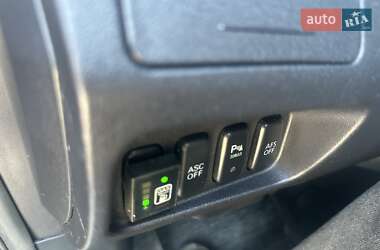 Внедорожник / Кроссовер Mitsubishi Outlander 2010 в 