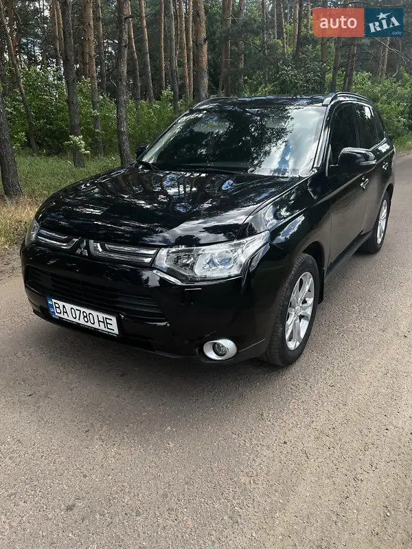 Mitsubishi Outlander