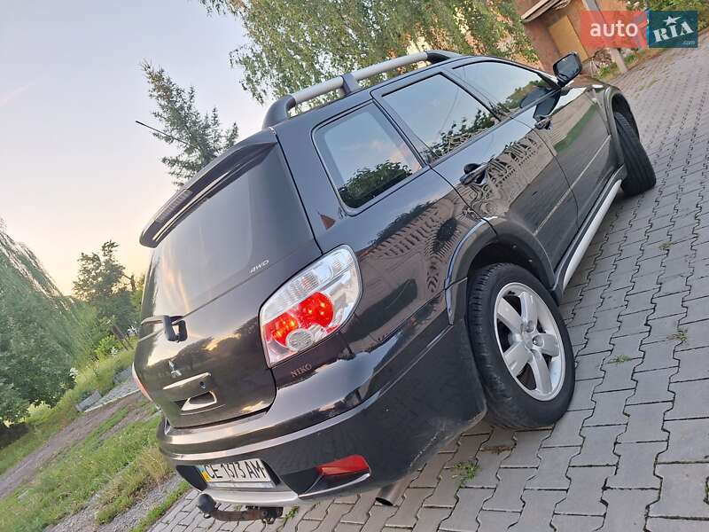 Внедорожник / Кроссовер Mitsubishi Outlander 2008 в Черновцах