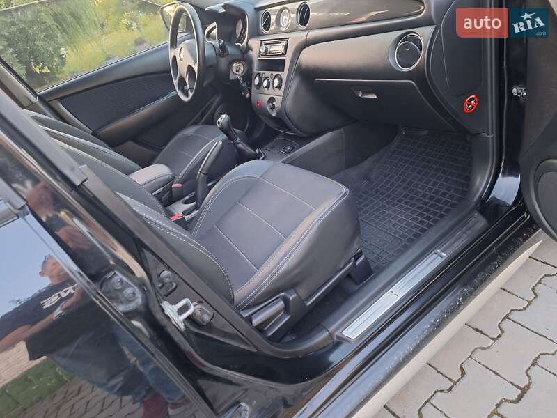 Внедорожник / Кроссовер Mitsubishi Outlander 2008 в Черновцах